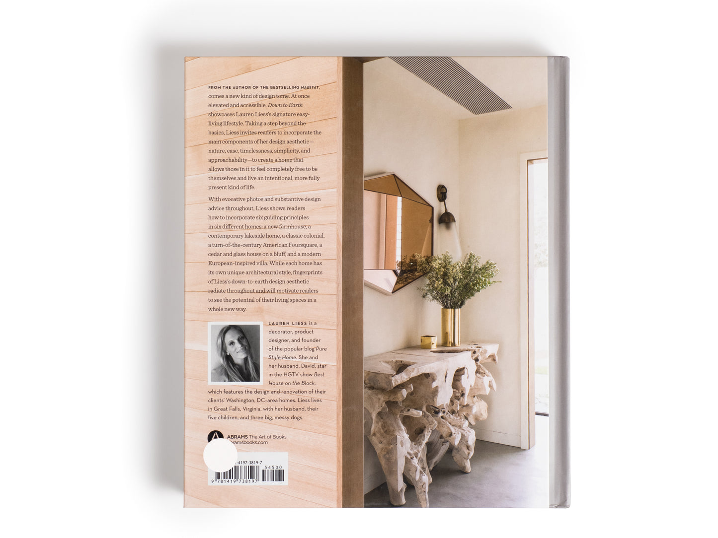 LIBRO: DOWN TO EARTH: LAID-BACK INTERIORS FOR MODERN LIVING