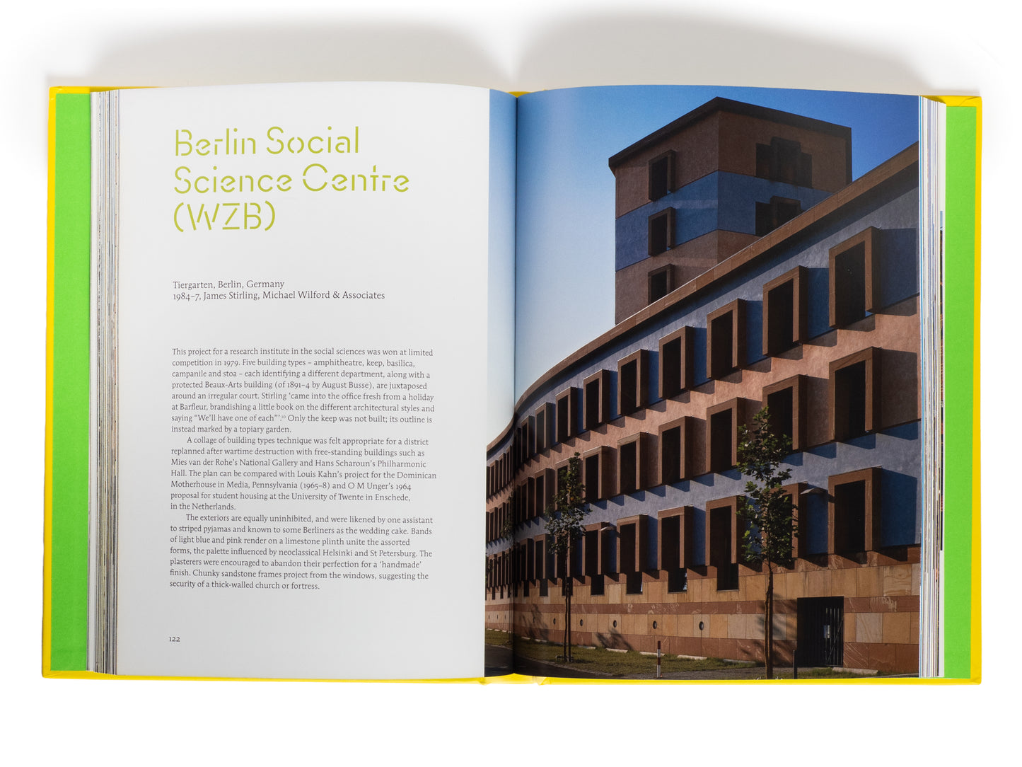 LIBRO - POST-MODERN BUILDINGS IN BRITAIN