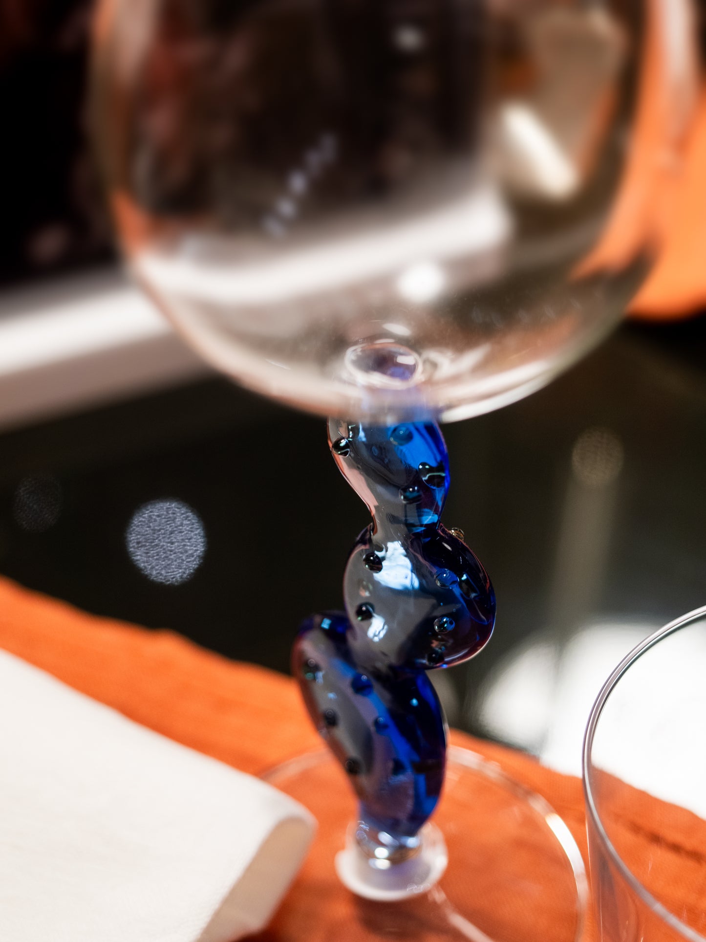 COPA DE VINO LIGHT BLUE