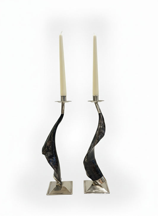 CANDELABRO - CUERNO DE CABRA Y ALPACA (SET X2)