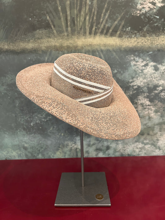 ESCULTURA SAINT-TRÓPEZ - SOMBRERO ARENA